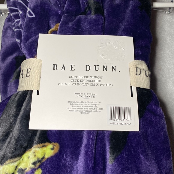 RAE DUNN PURPLE SUPER SUPER PLUSH THROW - Size 50” x 70” - Picture 7 of 12